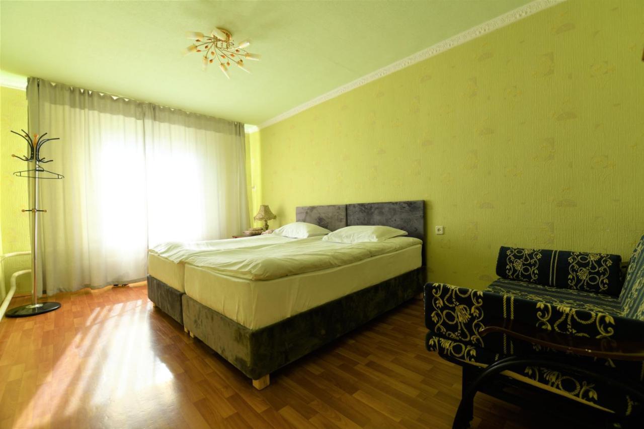 Jamilya'S B&B Guest House Karakol Exterior foto